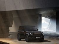 Der Defender wird in Kupfer getaucht