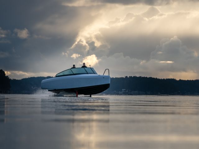 Polestar liefert seine Batterien an einen Bootsbauer - Bild 1