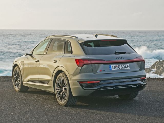 Gefahren: Der Audi Q8 e-tron ist vielfach optimiert - Bild 1