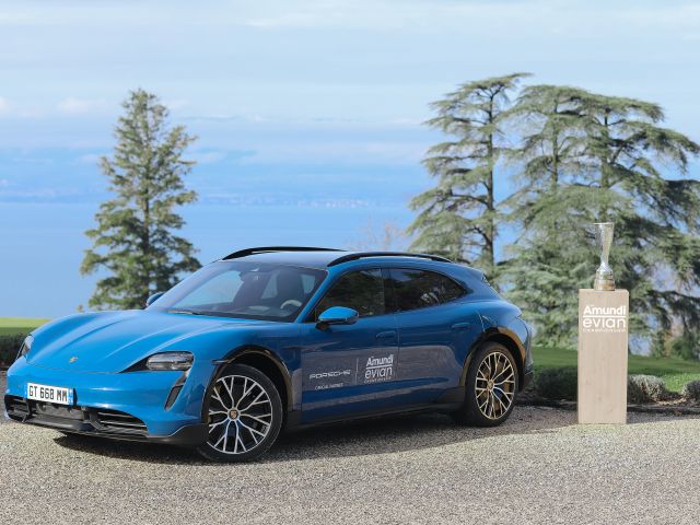 Porsche ist erstmals im Damen-Profigolf aktiv - Bild 1