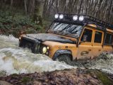 Land Rover haucht alten Defender mit einem V8 neues Leben ein - Bild 8