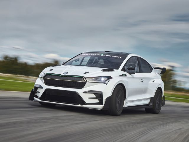 Der Skoda Enyaq RS Race zeigt, was geht - Bild 1