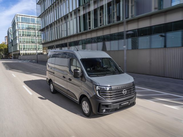 Fahrbericht Nissan Interstar: Neu im Star-Trio - Bild 1