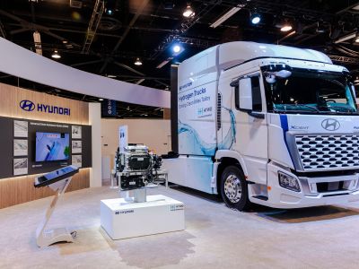 Hyundai entwickelt den X-Cient Fuel Cell weiter