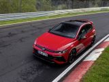 VW setzt beim Golf GTI noch eins drauf - Bild 7