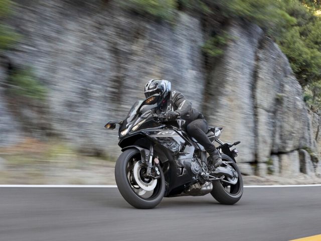 EICMA 2025: Die Yamaha R 7 steigt technisch ein paar Stufen höher - Bild 1