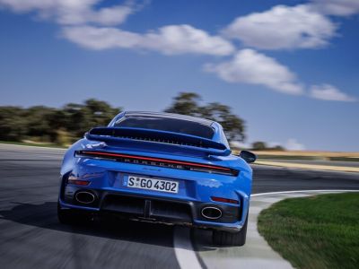 Porsche: Gewinn bricht drastisch ein