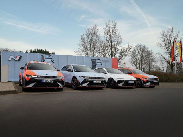 Hyundai nimmt Ultra-Schnellladestationen am Nürburgring in Betrieb - Bild 1