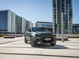 Jeep frischt den Avenger auf - Bild 7