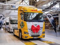 DHL übernimmt Europas ersten Superpanther e-Topas 600