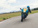 Blaue Yamaha XSR 900 GP erinnert an Christian Sarron - Bild 7