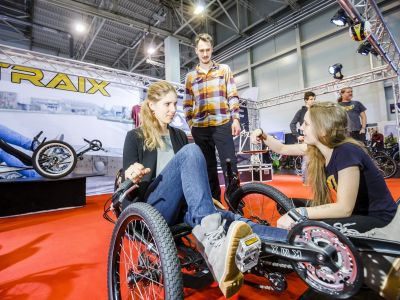Messe Fahrrad Essen bringt Besucher in Bewegung