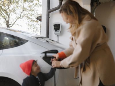 Finn kooperiert mit Eon