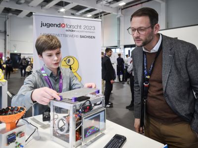 Junge Talente zu Gast bei Porsche Leipzig