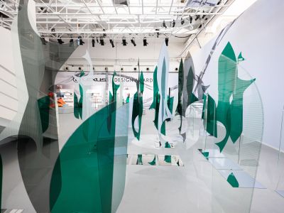 Lexus präsentiert Kunst-Installation und Design-Award-Prototypen