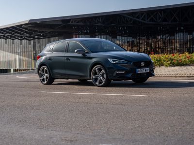 Selbst beim Kickdown bleibt der Verbrenner still