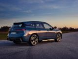 BMW iX: Dickschiff mit Feinschliff - Bild 2
