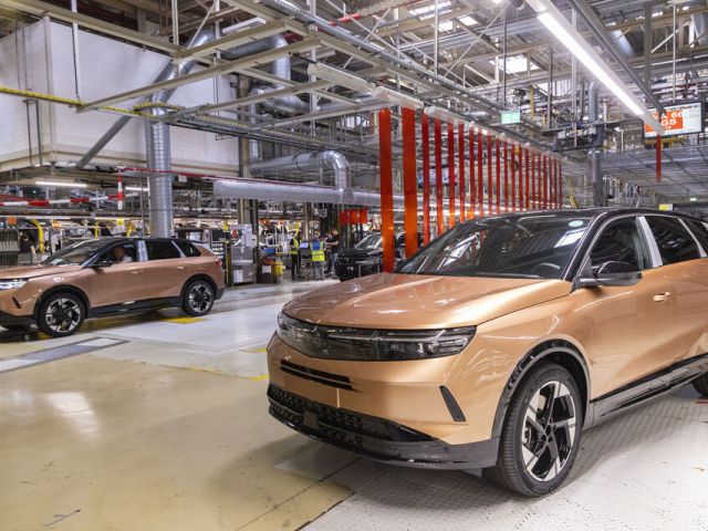 Leichtes Plus bei den Neuzulassungen - Bild 1