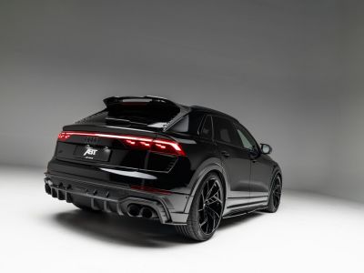 Geschmeidiger Fahrkomfort plus Sportwagen-Leistung