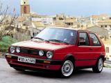 Im Rückspiegel 50 Jahre VW Golf GTI: Drei Buchstaben, ein Kult - Bild 12