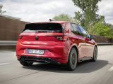 Der VW ID.3 setzt die GTI-Messlatte ein Stück höher - Bild 8