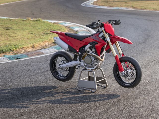 Ducati Desmo 450 SM ab Dezember verfügbar - Bild 1
