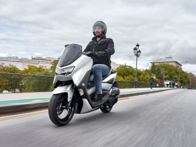 Motorräder legen fulminanten Start hin