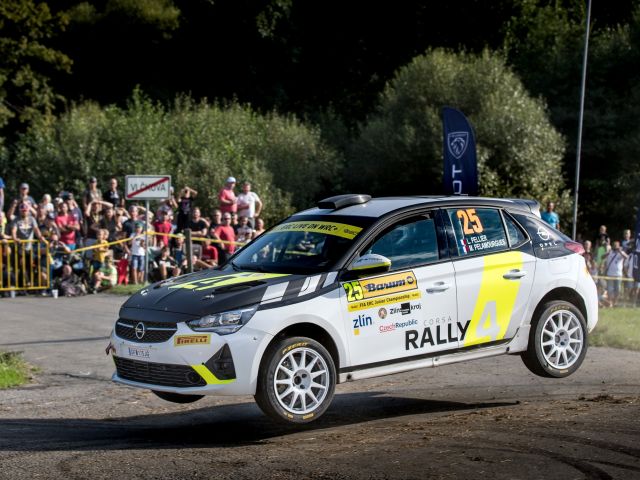 Opel ist Rallye-Junior-Europameister - Bild 1