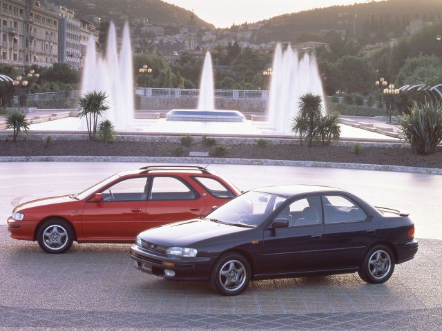 Im Rückspiegel: Mit besonderem Antriebskonzept zum Kultauto - Bild 1