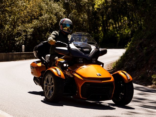 „Unsere Fahrer haben keine Angst, aufzufallen“ - Bild 1