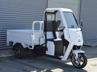 Vorschau: Kleine E-Transporter, großer Hannes und viele US-Cars