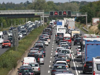 Stauprognose: Ferienende sorgt für volle Autobahnen