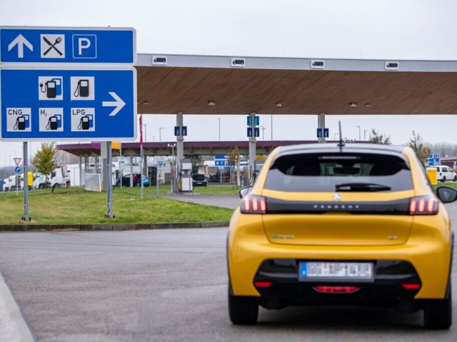 Angebot und Nachfrage bestimmen auch die Spritpreise - Bild 1