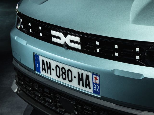 Dacia bringt bis 2030 vier Elektromodelle   - Bild 1